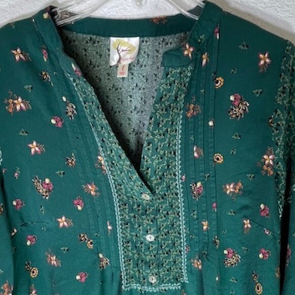 Fig and Flower Green Multicolor Mixed Print Popover Top - Size L - Picture 4 of 11